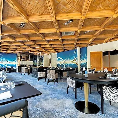 D'angleterre 4* شالو أو شُمْبانيِ